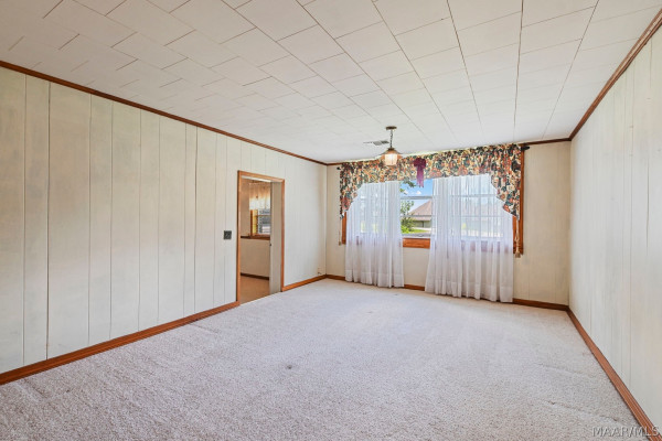1104 Smith Road