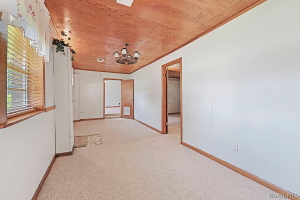 1104 Smith Road