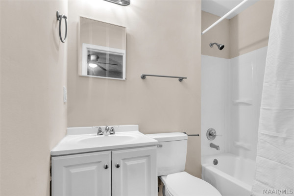 3363 E Brookwood .