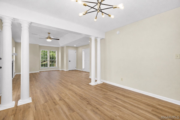 5724 RED BARN Road