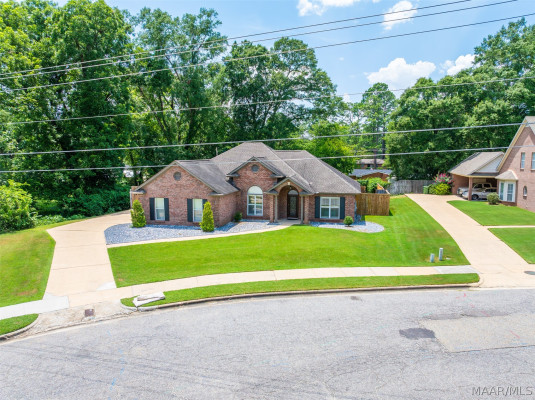 636 Larkin Lane