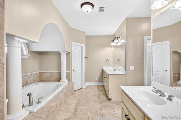 5564 CHARDIN Drive