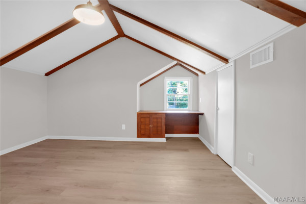 3394 Cloverdale Road