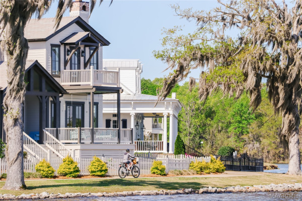 280 Lake Cameron Drive