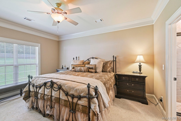 105 Pine Borough Point