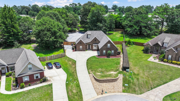 105 Pine Borough Point