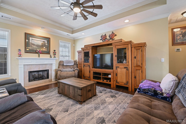 1028 Thistle Road