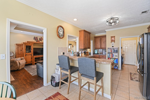 1028 Thistle Road