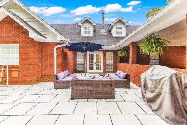138 Poplar Street