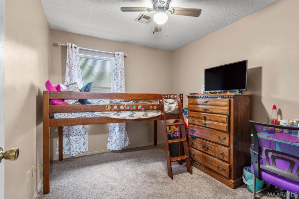 3048 Medford Lane