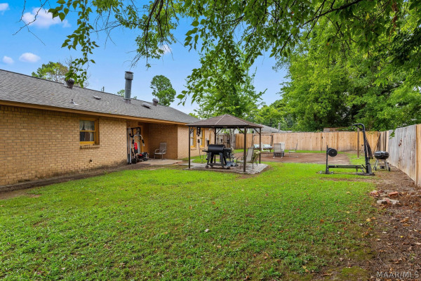 3048 Medford Lane