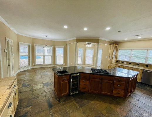200 High Pointe Ridge