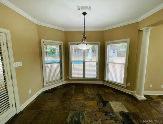 200 High Pointe Ridge