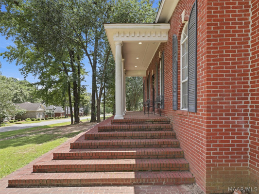 210 Hickory Place