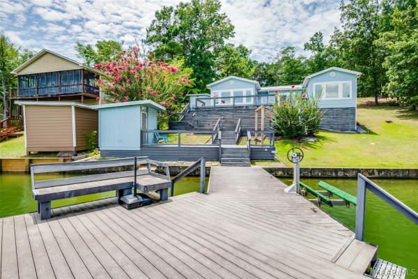 290 Holley Circle
