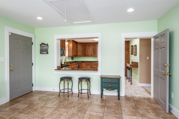 290 Holley Circle