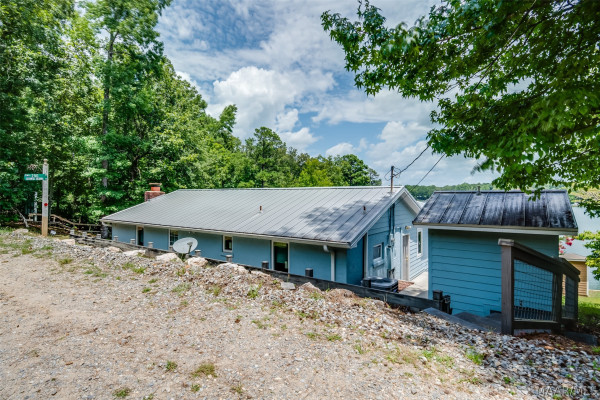 290 Holley Circle