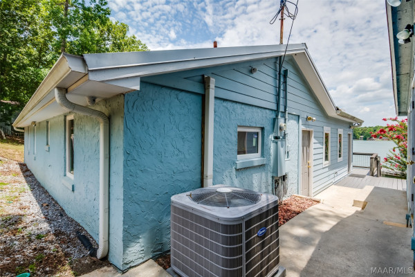 290 Holley Circle