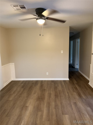 3407 Mobile Drive