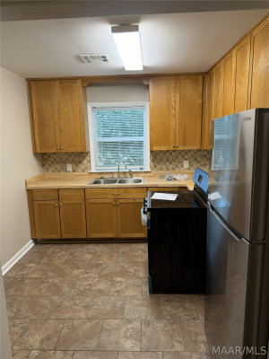 3407 Mobile Drive
