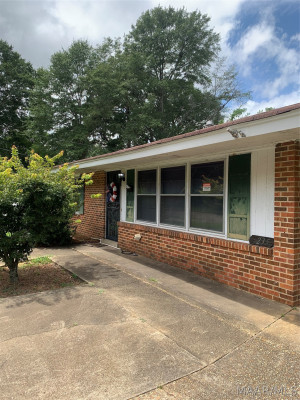 3235 WILLOW LANE Drive