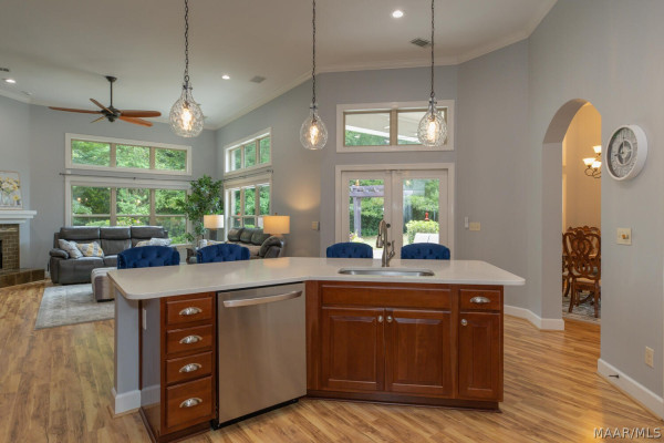 8907 Big Horn Trail