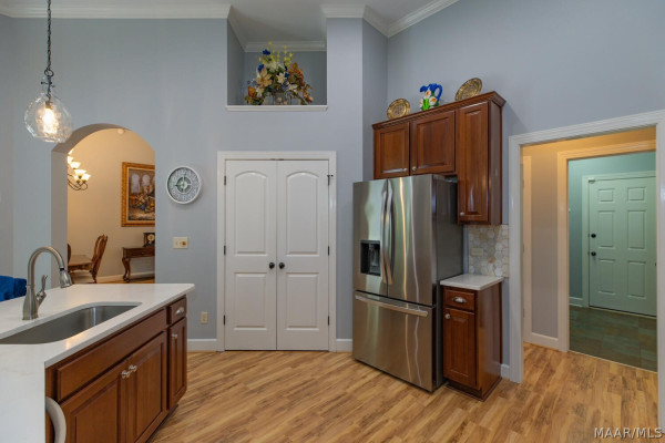 8907 Big Horn Trail