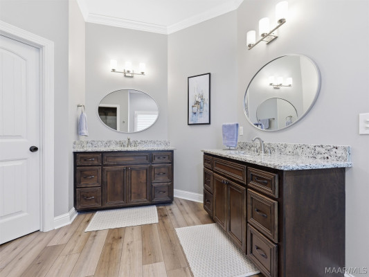 190 Mullis Creek