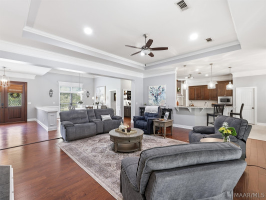190 Mullis Creek