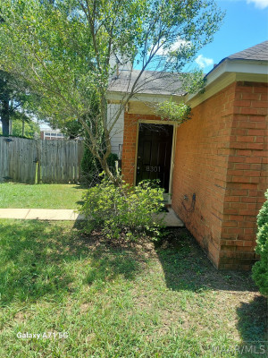 8301 Grand Oak Court