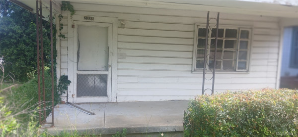 2336 Day Street