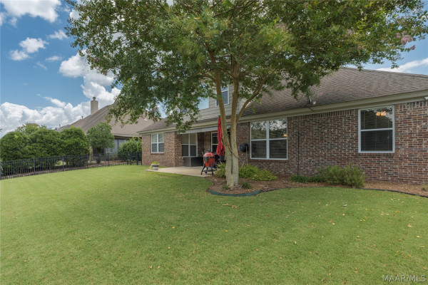 8821 LILLINGTON Circle