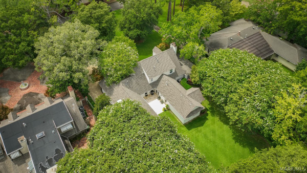 3529 Thomas Avenue