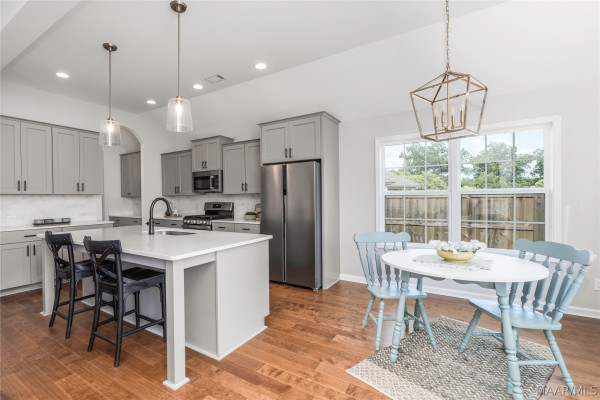 342 Lismore Place