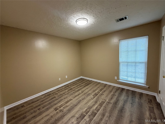 3816 CARRIAGE OAKS Drive