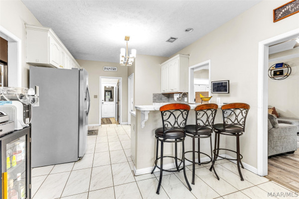 275 RIDGEVIEW Drive