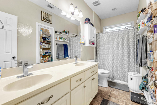 275 RIDGEVIEW Drive