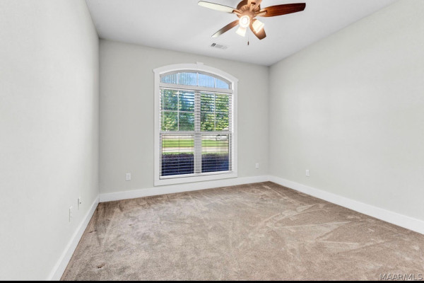 119 N Dogwood Terrace