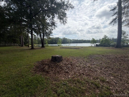 221 Lakeshore Drive