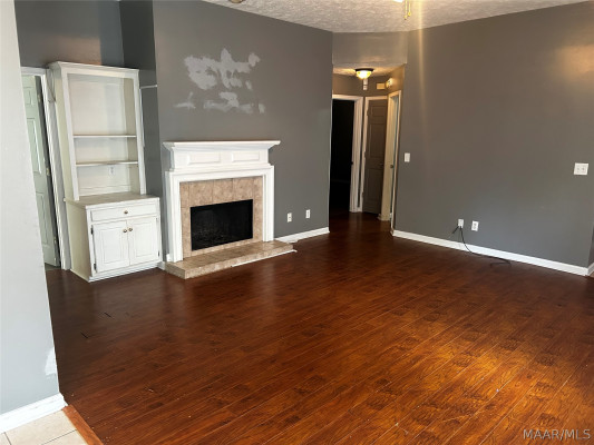 2068 ABERDEEN Drive