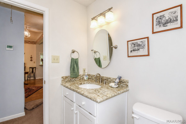 304 RIVER OAKS Drive