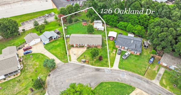126 OAKLAND Drive