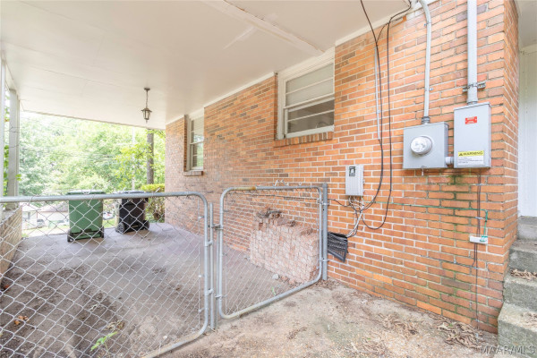 3302 Cottonwood Drive