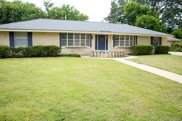 212 Hastings Court