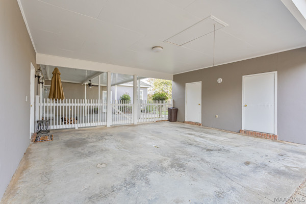 529 COUNTY DOWNS Road