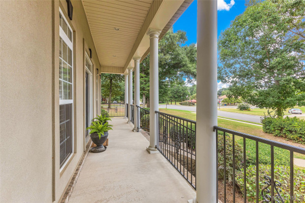 18 Menawa Pass