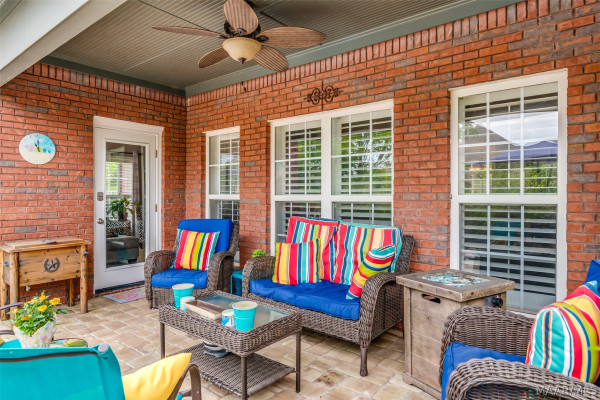 8207 Stonewall Court