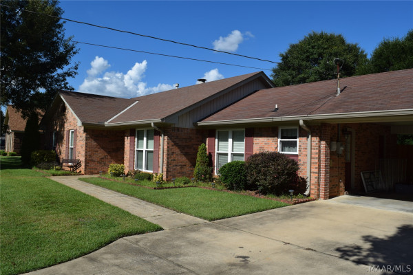 1214 Yorkshire Drive