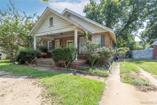 338 Ryan Street