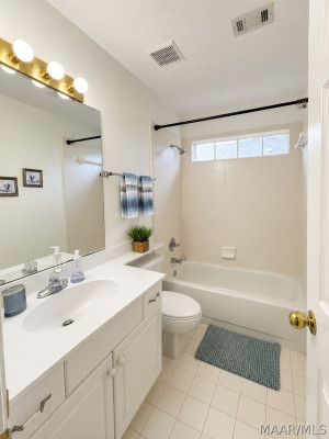 2412 Noble Wood Court